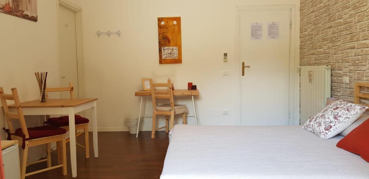 Villa Noemi Bed&Breakfast ピサ エクステリア 写真